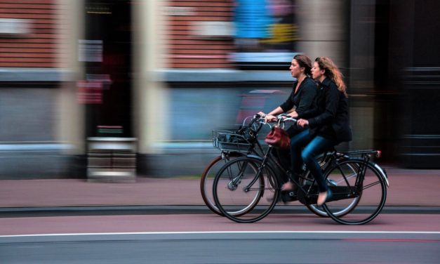Cyklister: Se dig ekstra godt for i krydset!