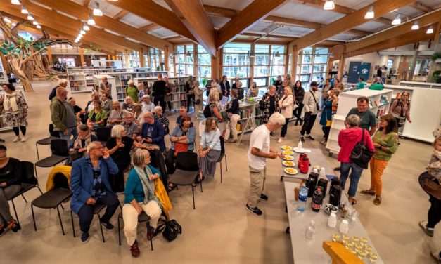 Åbent hus med Blå døre