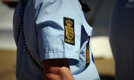 Politiet efterlyser to gerningsmænd til vold i Esbjerg!