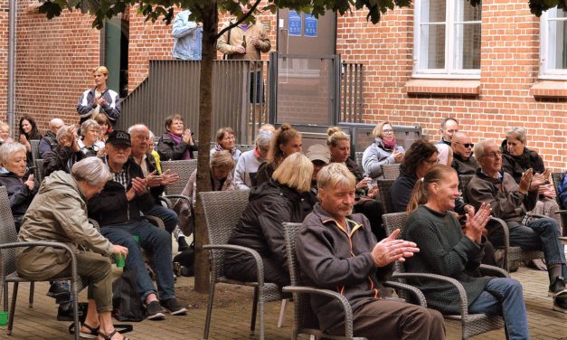 ”Svingerklubben” gav den gas i FÆNGSEL-gården i Esbjerg!