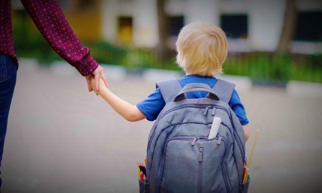 Dansk Folkehjælps Skolestarthjælp sikrer ligeværdig skolestart for 500 børn i Danmark!