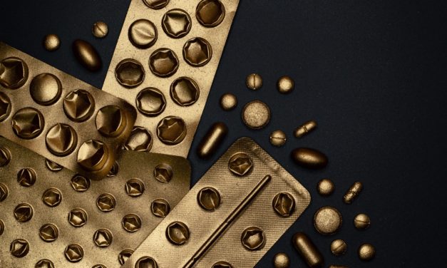 Hvilken medicin behandler bedst angsttilstande hos voksne?