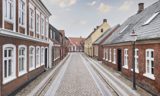 Ribe – nu med mindre asfalt og flere brosten!
