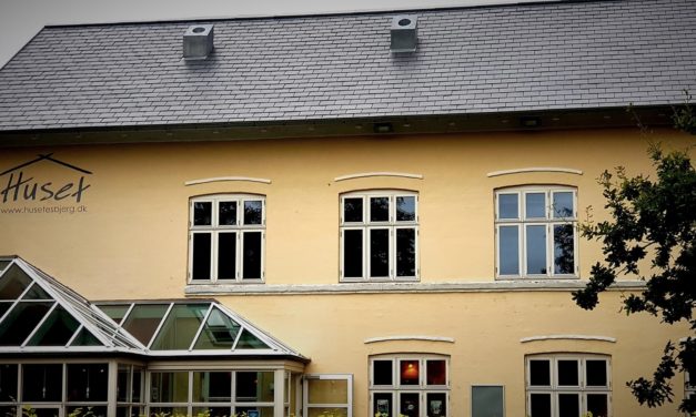 Huset skal huse de unge selv!