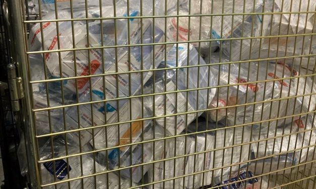 Toldere tilbageholder over 500 kilo ulovlig toiletrens!