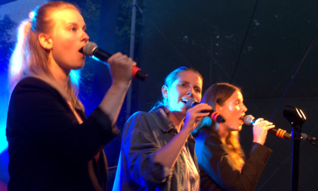 Koncert & Fællessang i Byparken!