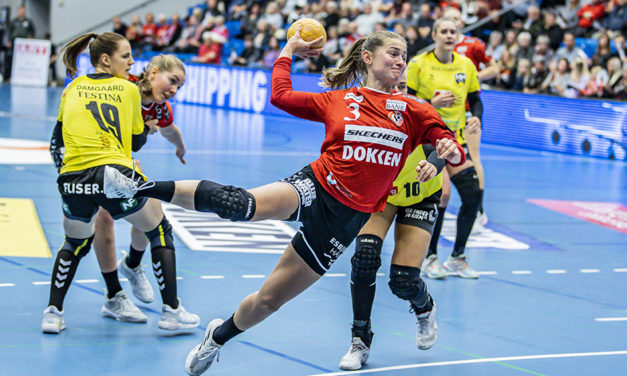 Kaja Kamp tager to år til som Team Esbjergs altmuligkvinde!