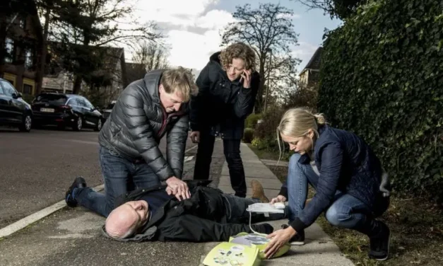 100 hjertestartere på vej til danskerne!