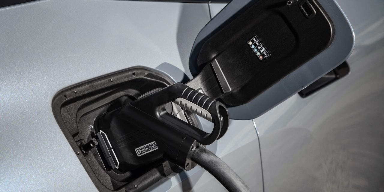 Enkel og fleksibel opladning: BMW Group lancerer Plug&Charge i 2023!